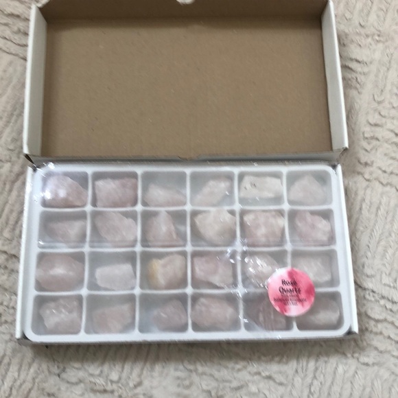 Box of 24 pieces of rose quartz New factory sealed - Picture 3 of 16